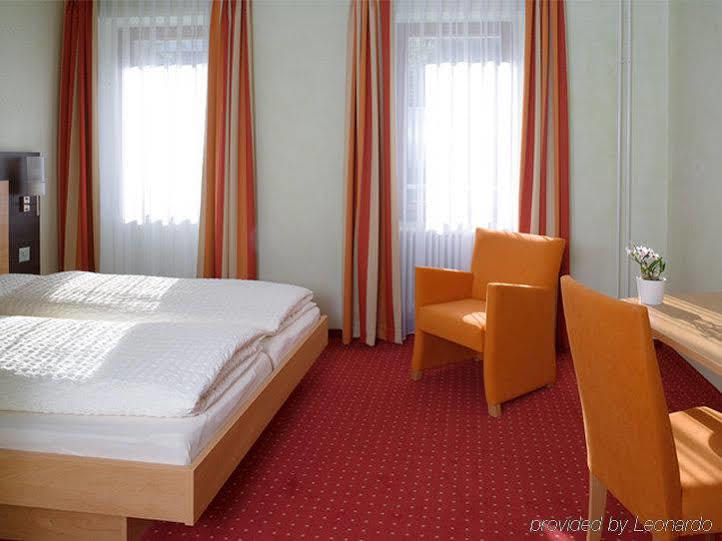 Hotel des alpes Fiesch Chambre photo